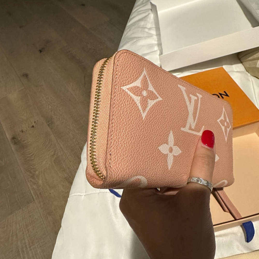 Louis Vuitton zippy wallet - Picture 3 of 7